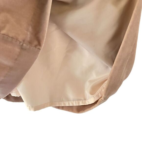 J. Crew Light Pink Short Sleeve Scoop Neck Button Lined Velvet Blouse Size M - Picture 2 of 8